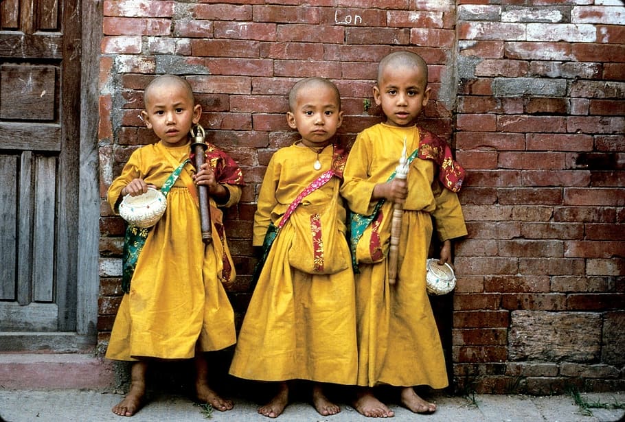 Nepalese school children girls wearing yellow dresses and uniforms in  Kathmandu, Nepal Stock Photo - Alamy