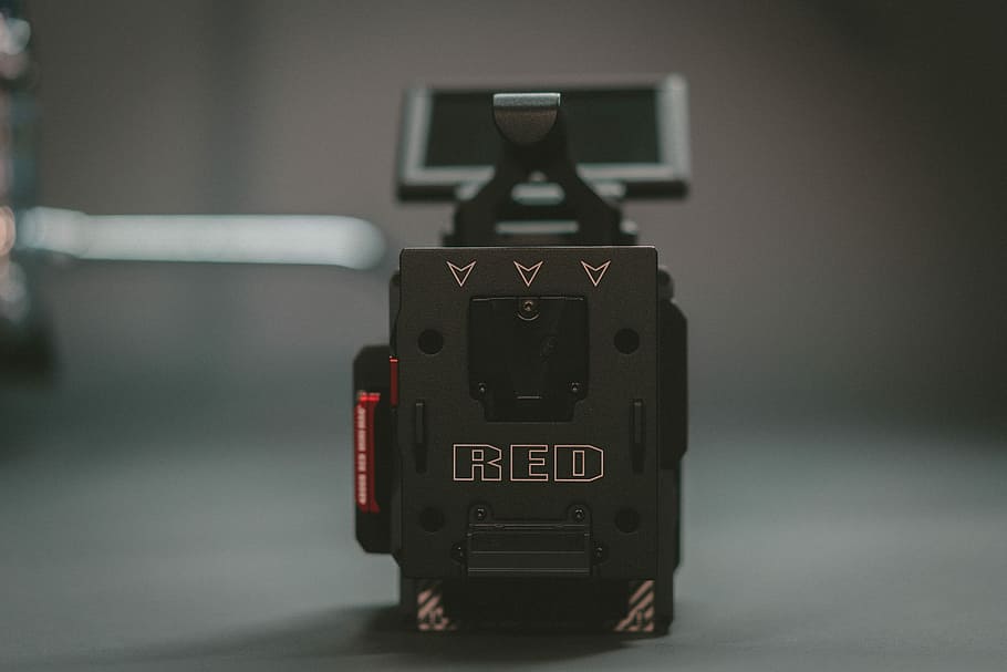 close-up photography of black Red plastic tool part, selective focus photography of black and gray Red electronic device HD wallpaper