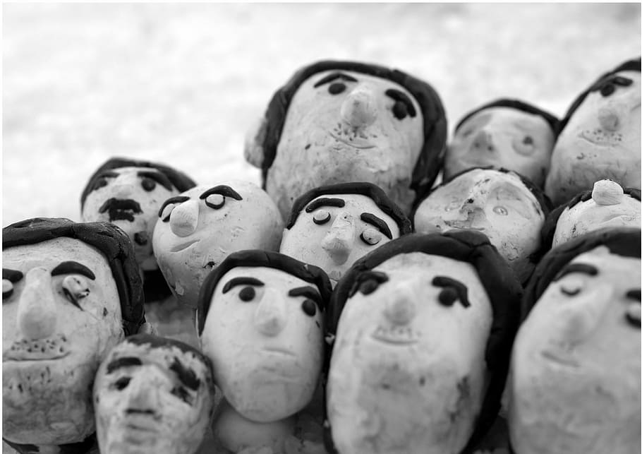plasticine, clutter, faces, no people, close-up, large group of objects HD wallpaper