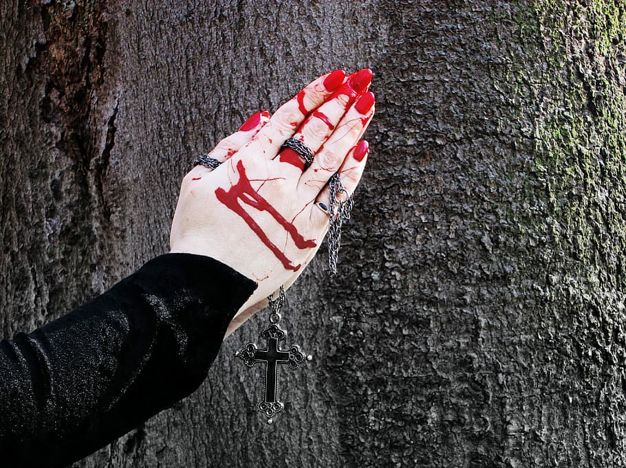 Cross, Crucifix, Hands, Pray, Blood, female hands, prayer, folded HD wallpaper