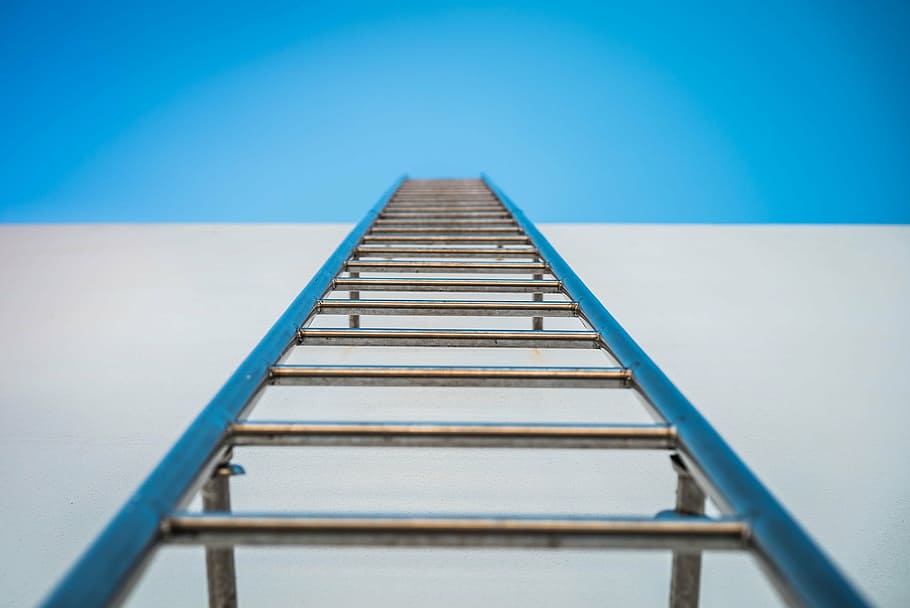 low angle photography of silver ladder, sky, pig-iron, the rooftop, HD wallpaper