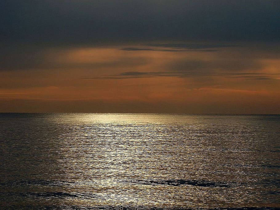sunset, light, reflection, water, wave, clouds, sea, nature HD wallpaper