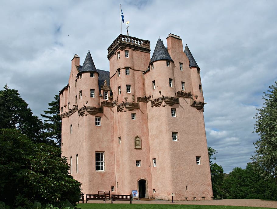 craigievar castle, aberdeen, scotland, fortress, impressive