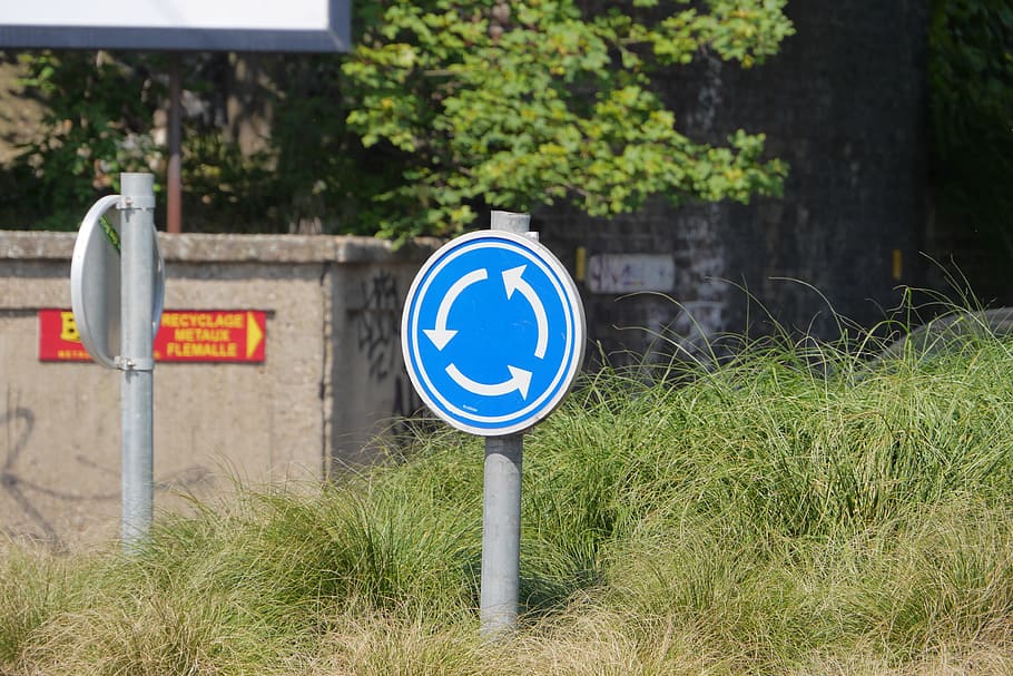 panel, round, point, sign, communication, plant, grass, blue HD wallpaper