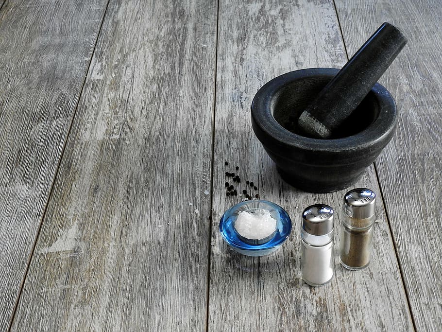 two condiment shakers, eat, cook, dine, kitchen, food, frisch HD wallpaper