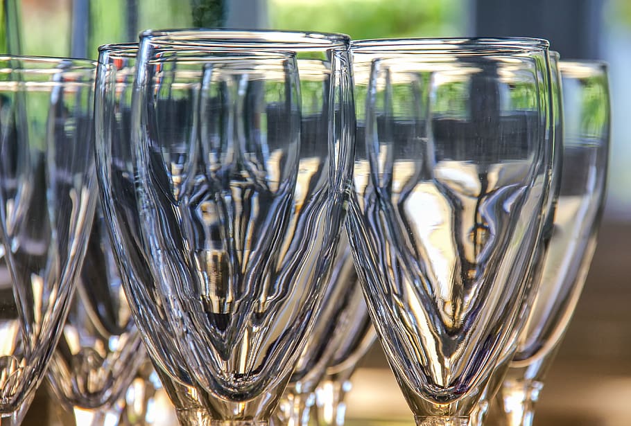 drink, glass, celebration, empty, round, smooth, shiny, abut HD wallpaper
