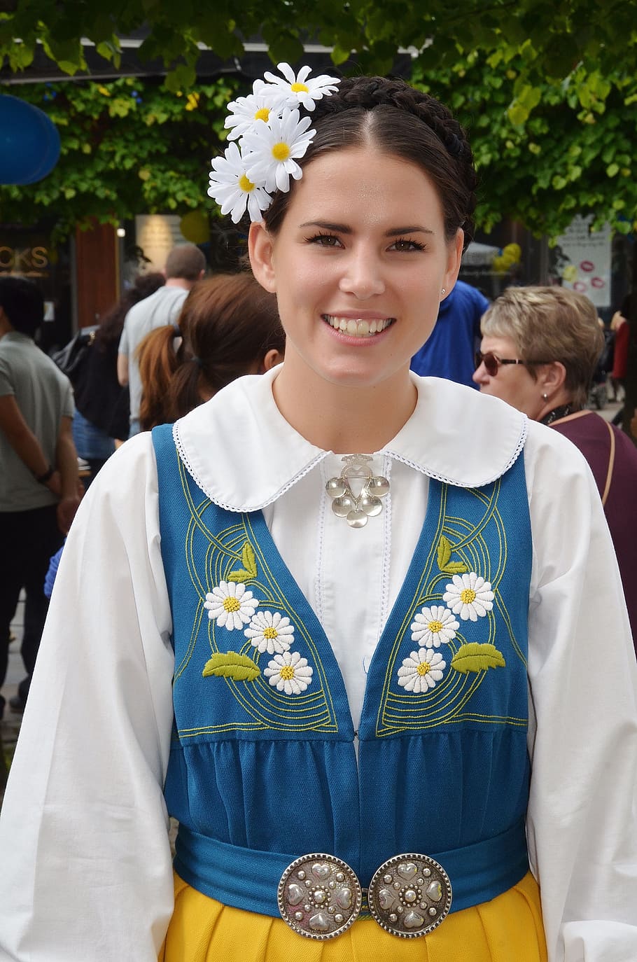 Swedish national outlet costume