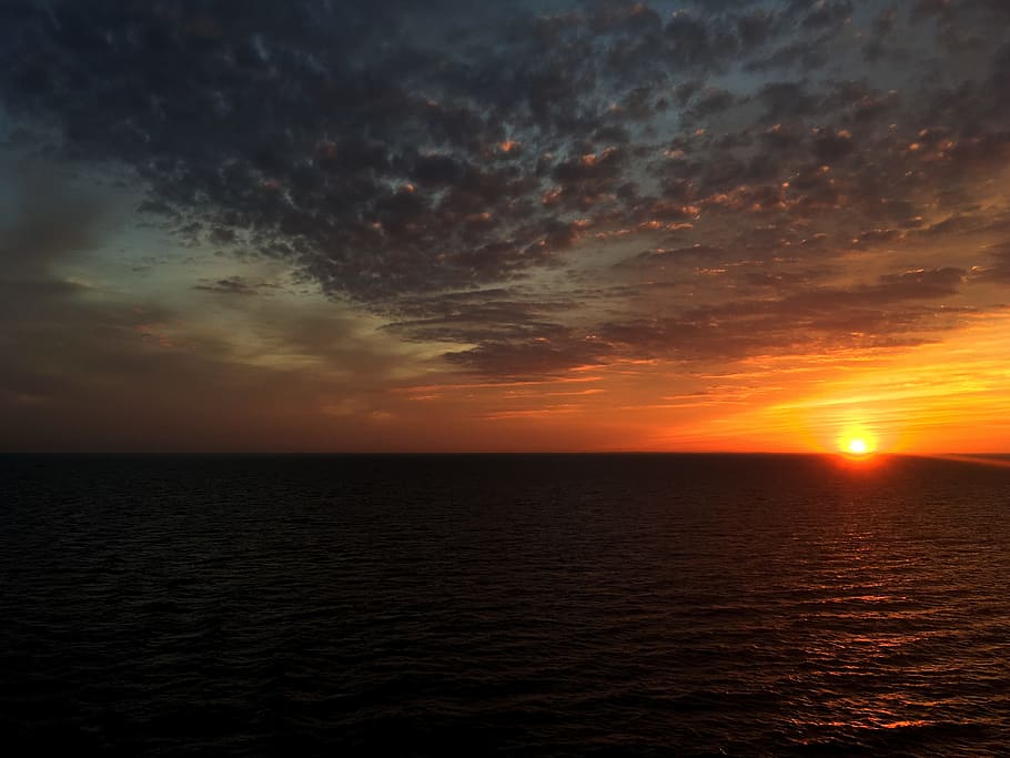 holiday, sunset, clouds, summer, sea, sunlight, sky, horizon HD wallpaper