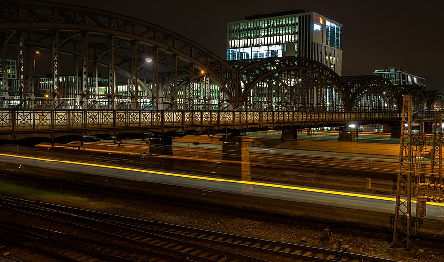 bridge, munich, hacker bridge, night, railway station, gleise HD wallpaper