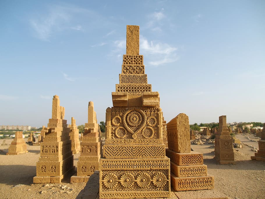 Chaukundi Tombs in Karachi, Pakistan, photos, landmark, public domain