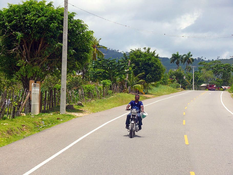 man, motorbike, dominican, republic, road, traffic, cars, race, HD wallpaper