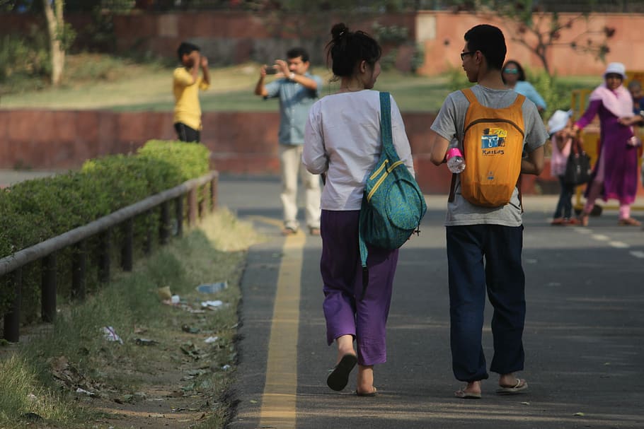 People, Walking, Couple, Love, young, new delhi, group of people HD wallpaper