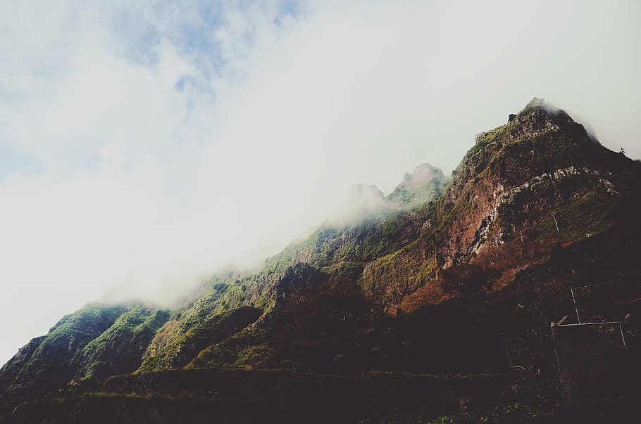 mountain covered with clouds, green and brown mountain with fog HD wallpaper
