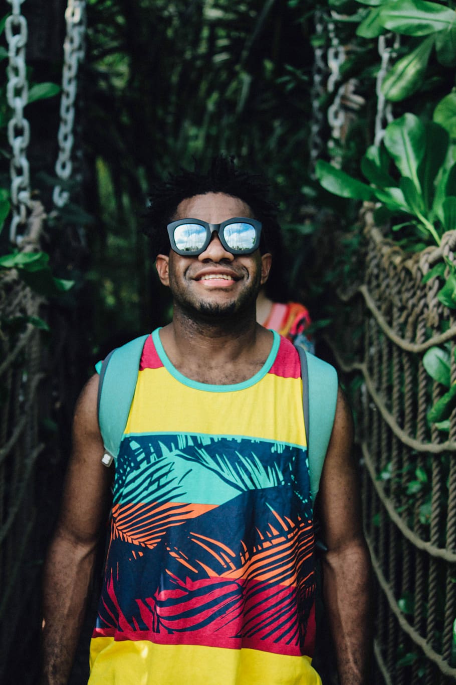man wearing sunglasses and tank top, male, reflection, bridge HD wallpaper