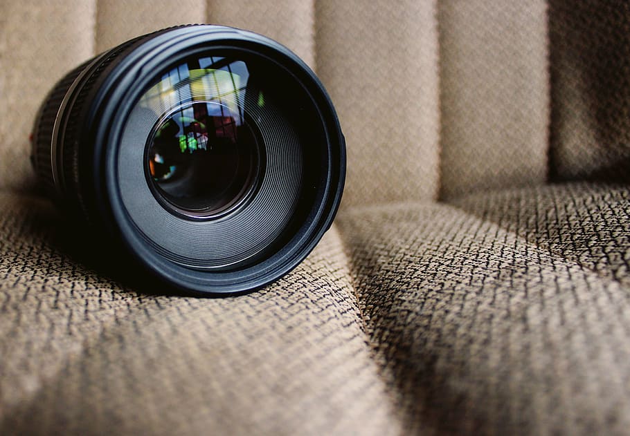 black DSLR camera lens on beige seat, macro, photography, telephoto, HD wallpaper