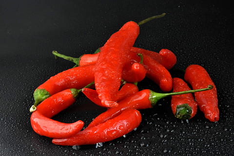 chile, spice, cayenne pepper, vegetable, capsicum, red, sharp HD wallpaper