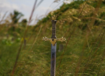 longsword on ground, antique, weapon, medieval, steel, ancient HD wallpaper
