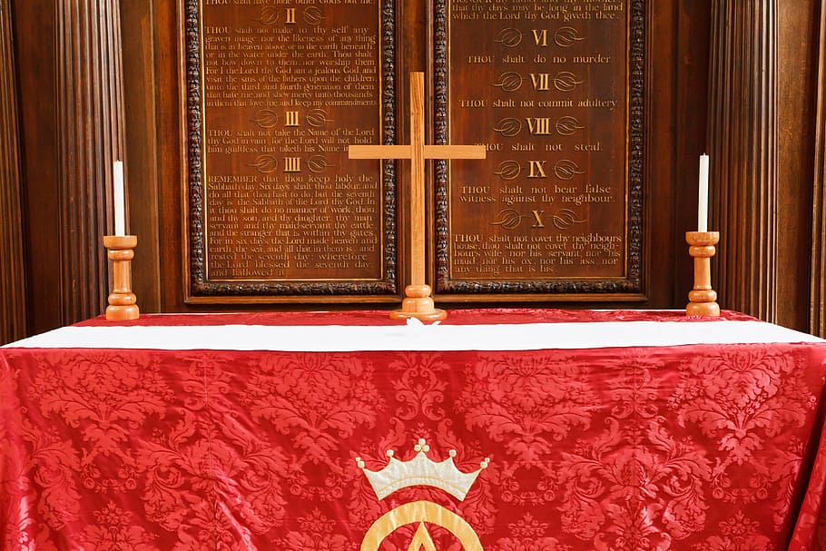 altar, candle, catholic, christ, christianity, church, concept HD wallpaper