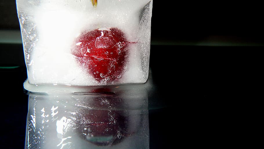 appetizing, berry, delicate, delicious, ice, strawberry in the ice HD wallpaper