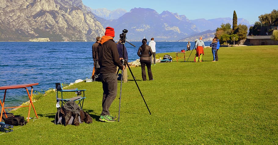 photographer, easel, lake, prato, garda, italy, water, grass, HD wallpaper