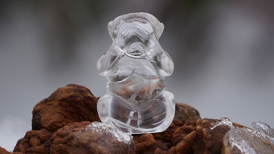 Crystal, Monkey, Glass, crystal clear, rock, lucky, eyes closed HD wallpaper