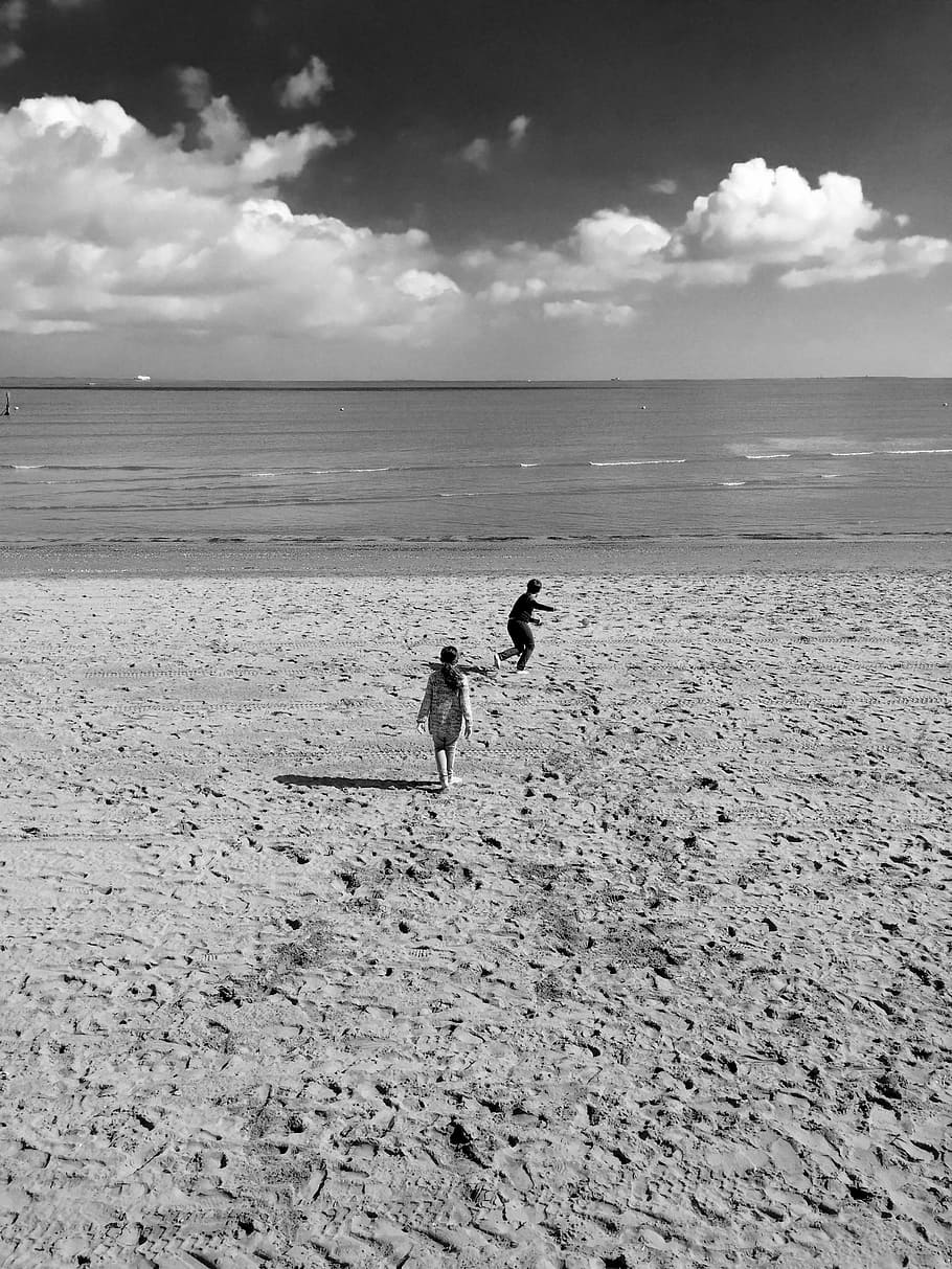 Beach, Sea, Clouds, Water, Sky, summer, holiday, girl, active HD wallpaper