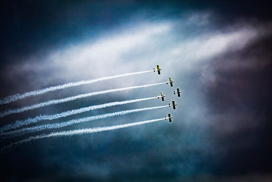 Flight, Aeroplane, Airplane, aircraft, aviation, sky, airshow HD wallpaper