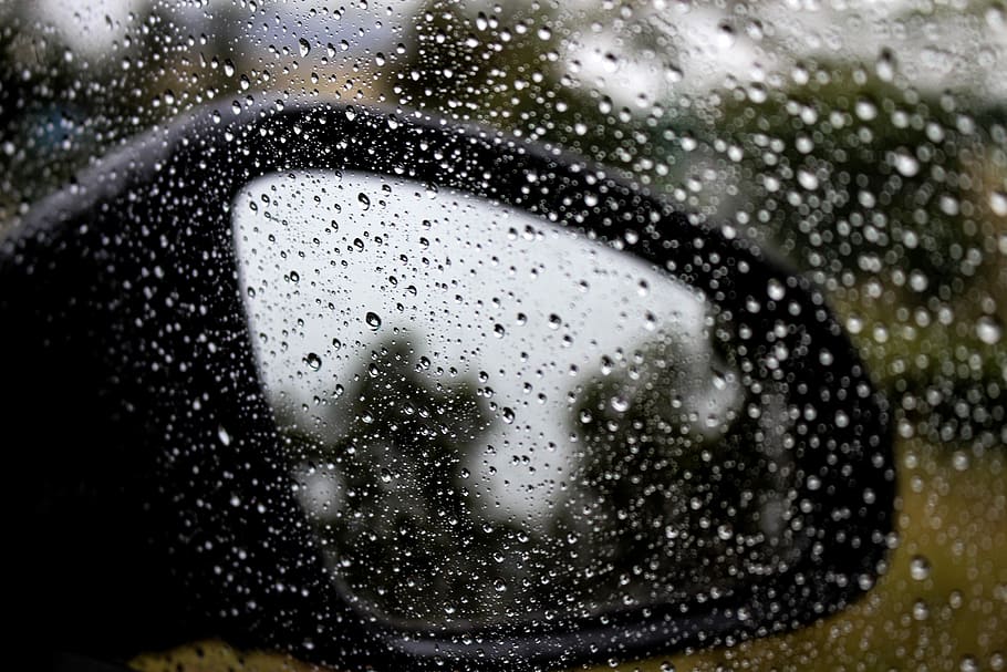 shallow focus photography of raindrops, water dew on vehicle glass and side mirror HD wallpaper