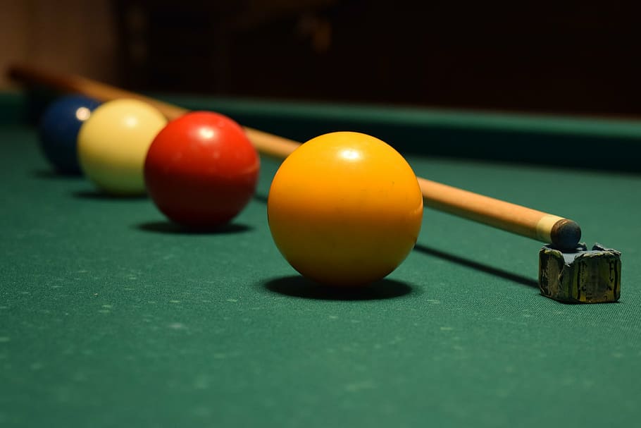 pool balls and cue stick on green pool table, billiards, dutch colors