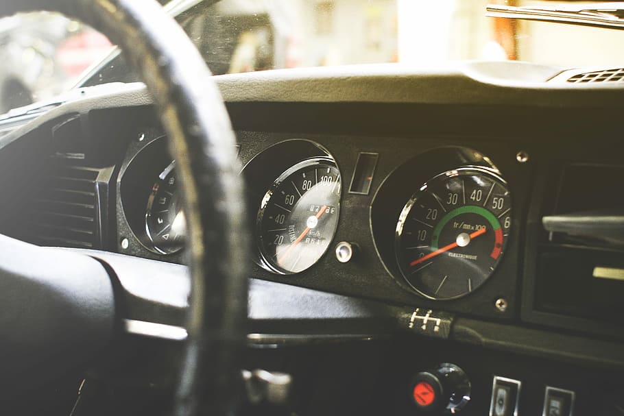 Old veteran Car Dashboard, oldtimer, speedometer, transportation HD wallpaper