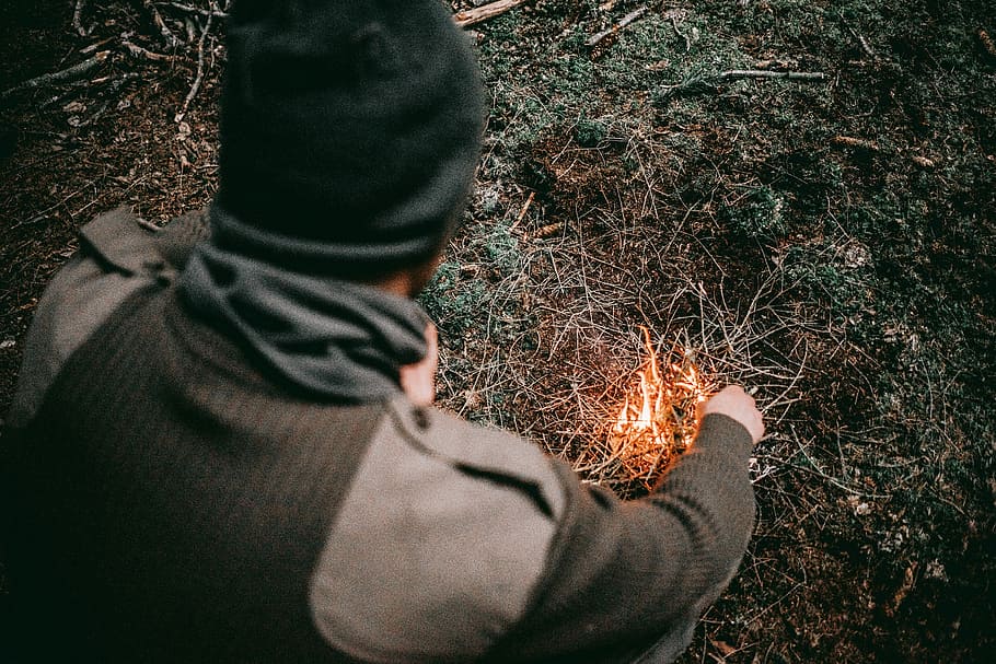 fire-lighting-forest-camp.jpg