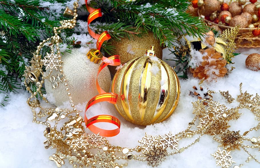 gold and silver Christmas bauble, background, balls, cold, december, HD wallpaper
