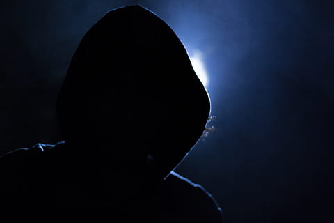 person wearing hoodie, hacker, kopûšon, light, guy, the offender HD wallpaper
