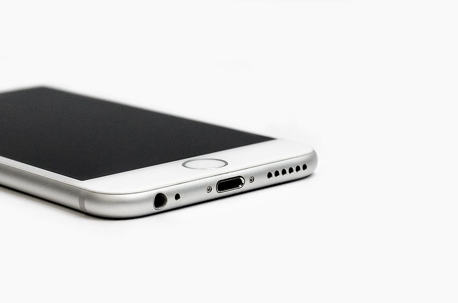 silver iPhone 6 displaying black screen, apple, cellphone, gadget HD wallpaper