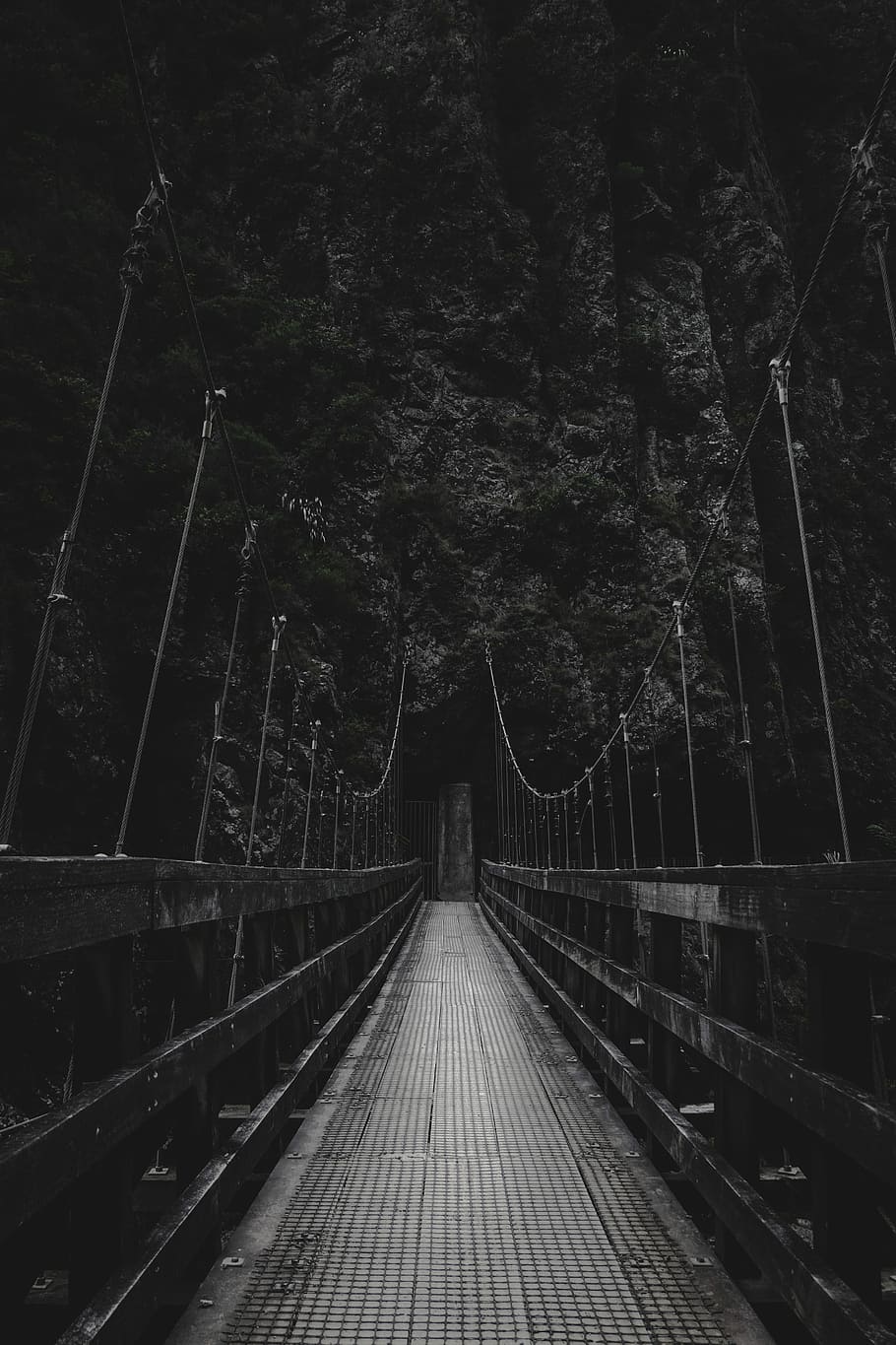 photo of bridge near mountain, grayscale photography of footbridge HD wallpaper