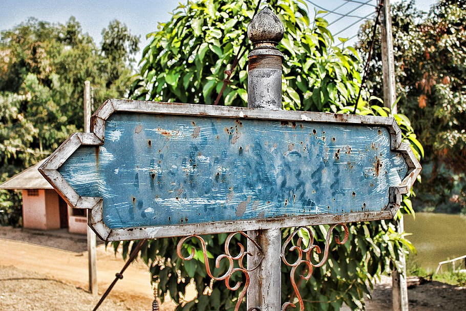 shield, rusty, sign, metal, stainless, wood, old, green, blue HD wallpaper