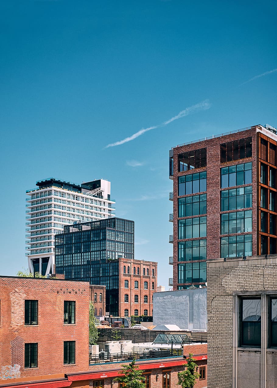 brown building during daytime, photo of buildings, sky, brick HD wallpaper