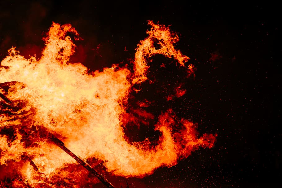 bonfire at night, fire flame, macro shot, photography, daytime HD wallpaper