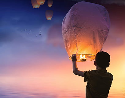 person holding floating lantern under sunset, balloon, light HD wallpaper