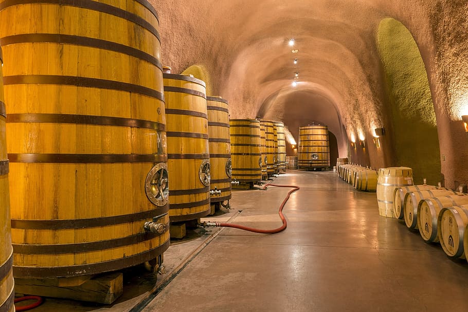 wooden barrels indoor, Wine Cellar, Caves, Tunnel, casks, arched alcoves