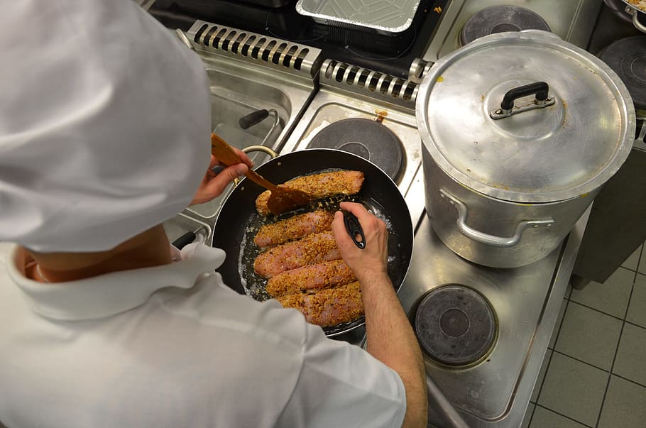 person frying food, cook, kitchen, spices, gastronomy, ground coffee HD wallpaper