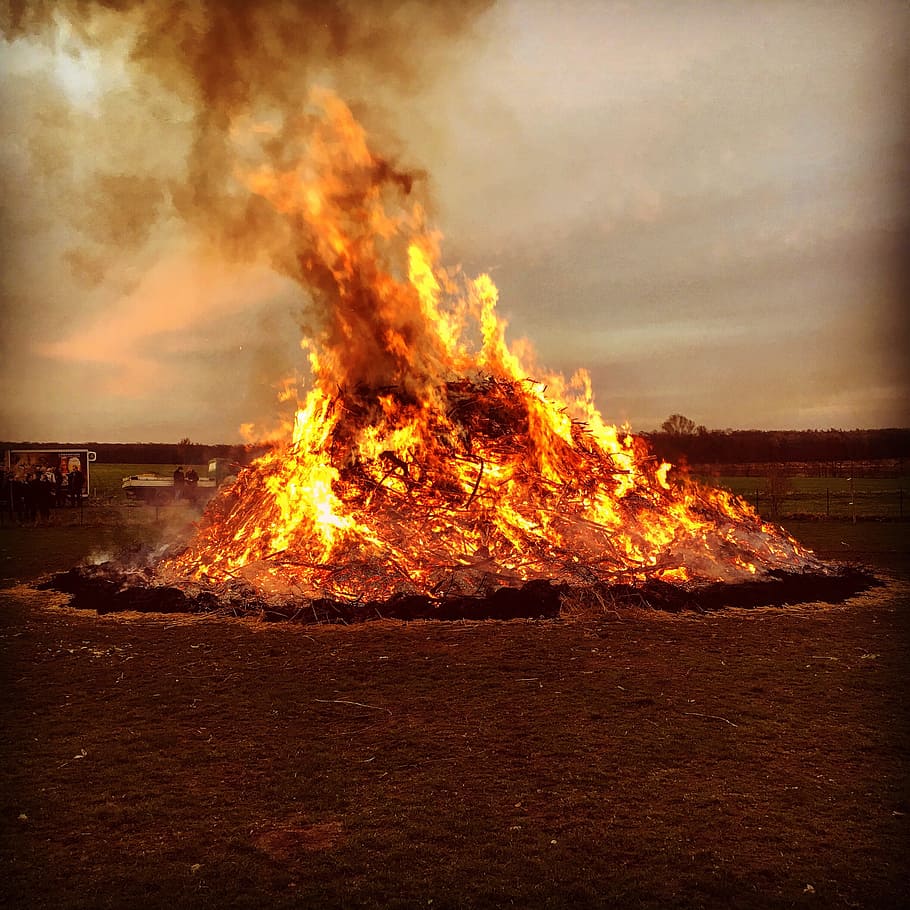 Easter Fire, Fire, Fire, Sickte, large, carnival, celebration HD wallpaper