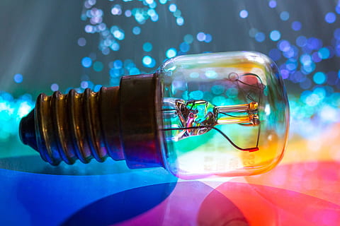 close up photo of light bulb, lamp, pear, energy, enlightenment HD wallpaper