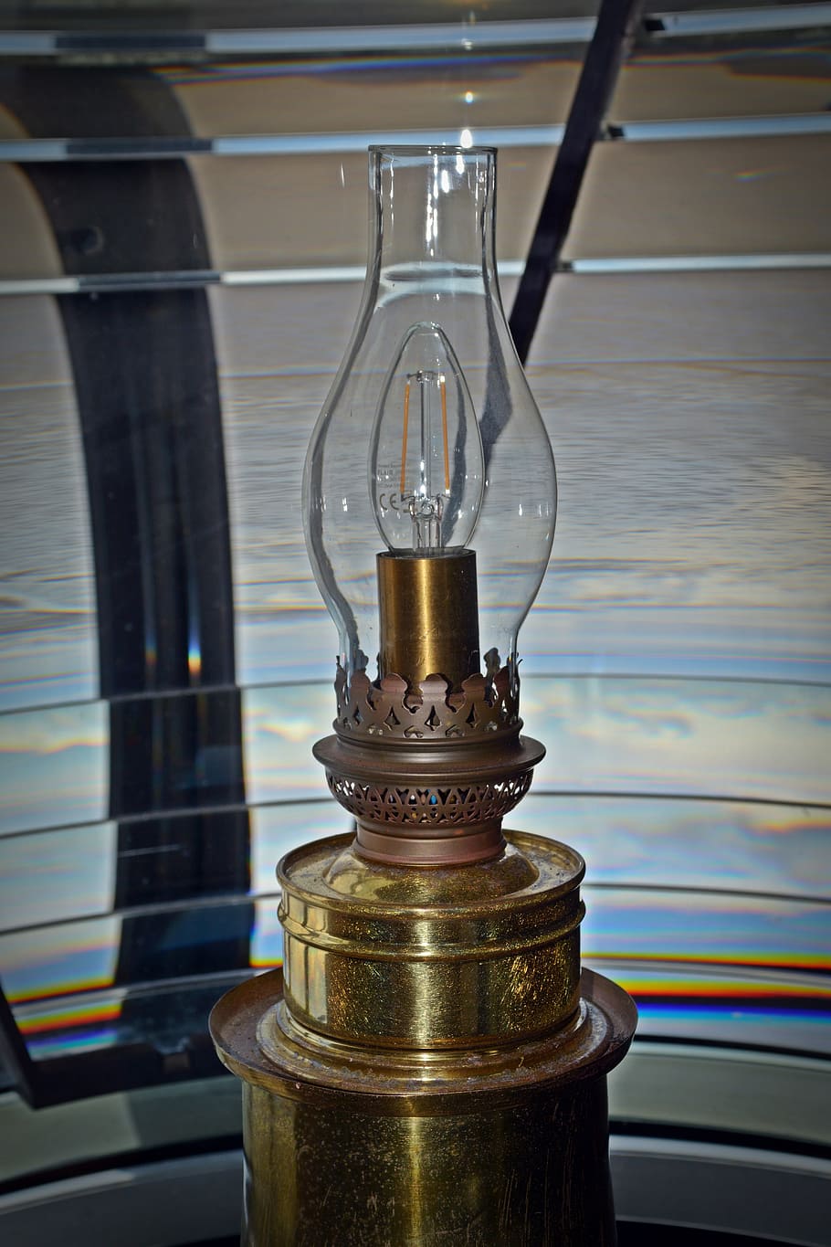 lamp, lighthouse, light bulb, focus on foreground, close-up HD wallpaper
