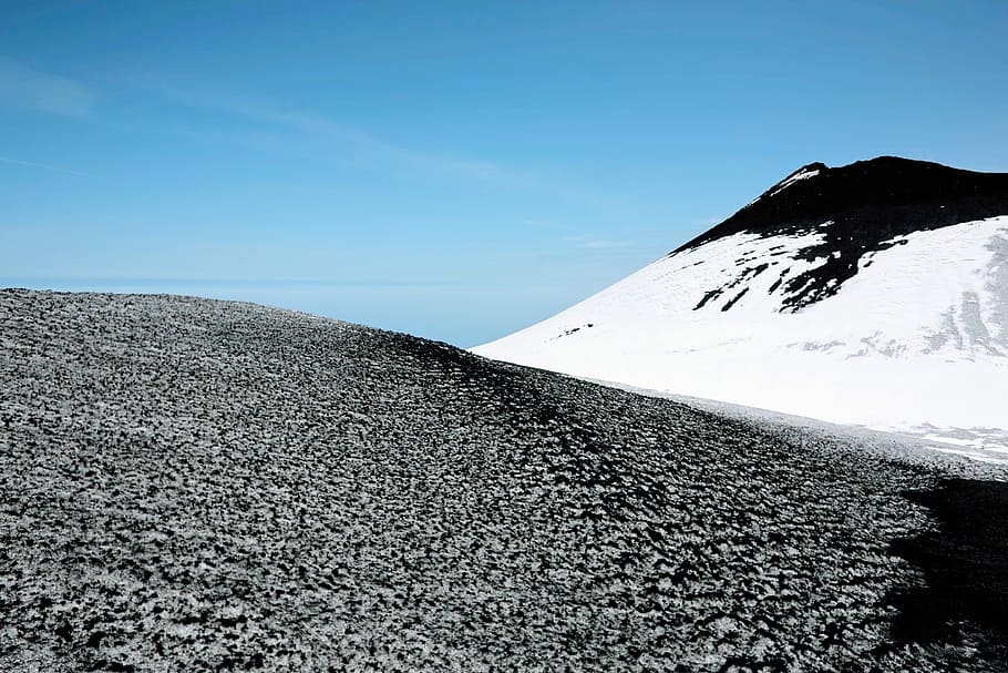 mountain covered by snow during daytime, snow-covered mountain during daytime HD wallpaper
