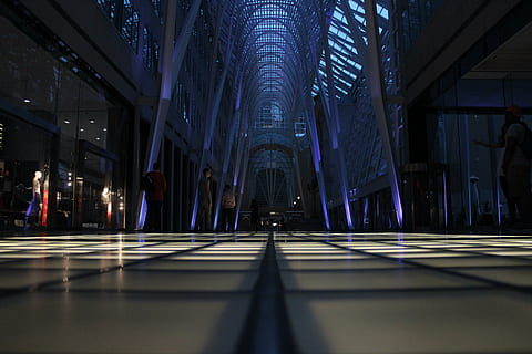 gray concrete floor hallway close-up photography, mall, huge HD wallpaper
