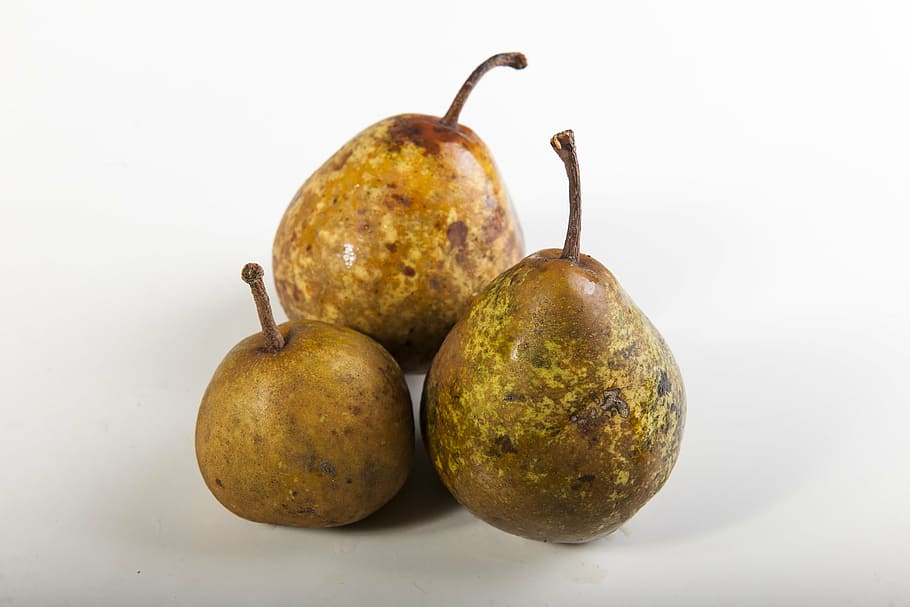 pears, brown, nature, fruit, yellow, food and drink, healthy eating HD wallpaper