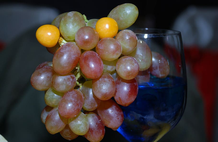 Grapes, Cluster, Bunch, Ripe, Wine Glass, liquid, food and drink HD wallpaper