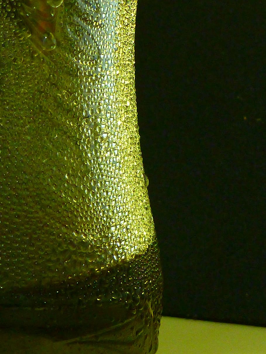 bottle, droplets, macro, beverage, refreshment, cool, condensation HD wallpaper