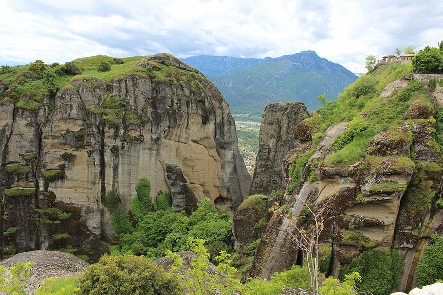 mountain range during daytime, meteora, monastery, greece, landscape HD wallpaper